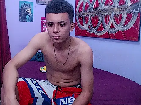 fuck_destroys Live XXX-chat
