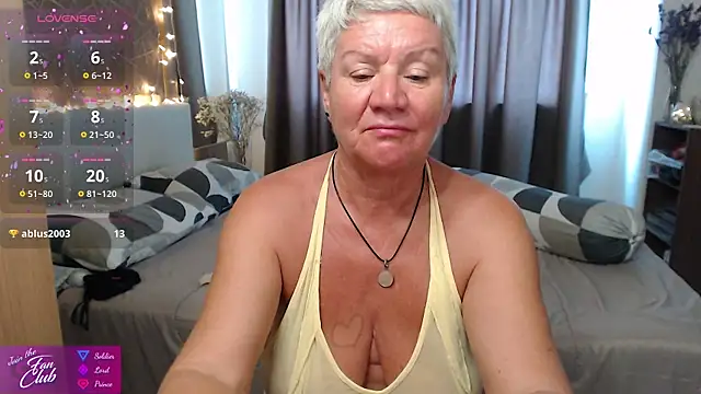 roxana_brooks Adlı Modelin Canlı XXX Sohbeti