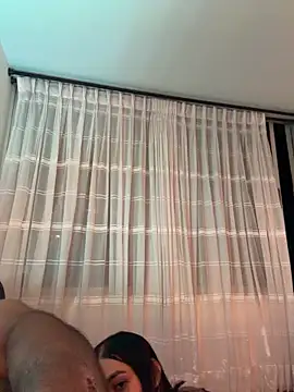 AlannaEvons' Live XXX Chat