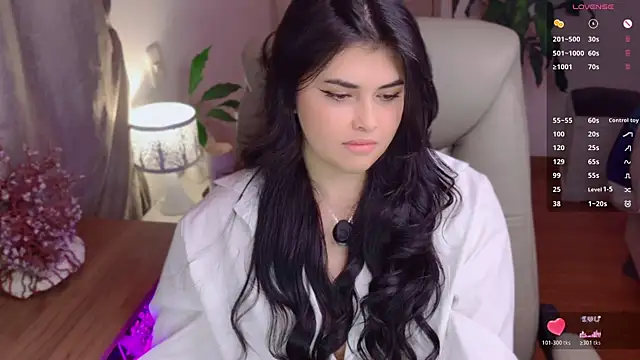 Chat XXX en directo de Nannicutee