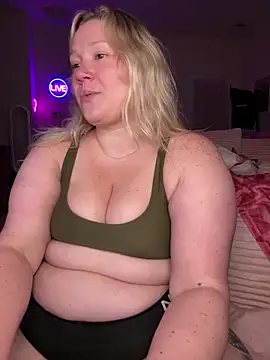 PiggyRose Live XXX-chat