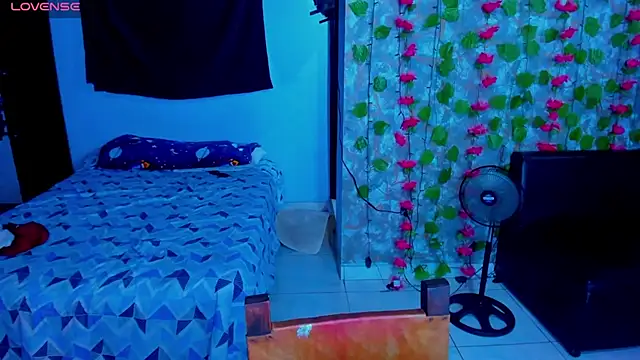 AngelaCoffee's Live XXX Chat