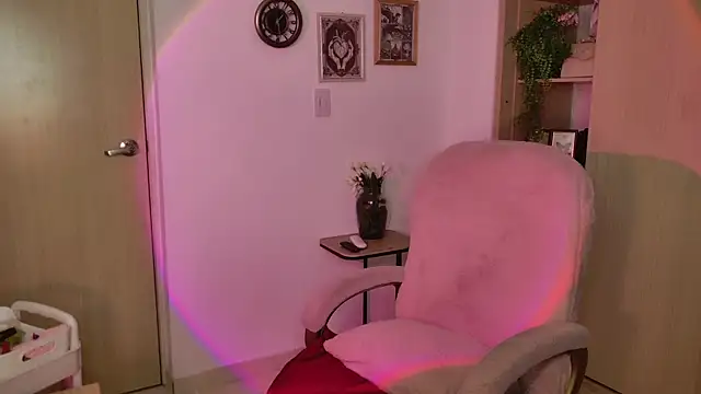 YourKatt's Live XXX Chat