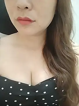 Cogai-nhutnhat Adlı Modelin Canlı XXX Sohbeti