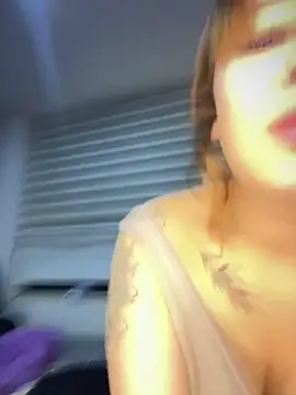 CharlotteUwU__ Webcam Show