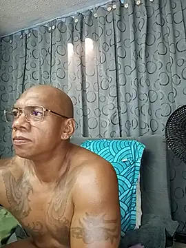 Chatroom XXX en direct de Tom_miler
