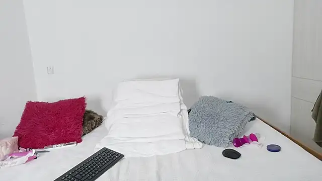 Kataleyax5362999's Live XXX Chat
