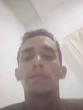 Chat XXX en directo de Leonardobrasil33