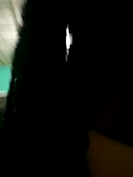 HONEYSWEETS_LIVE élő XXX-chatje