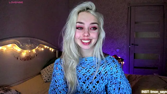 LillyMoure_ – Live XXX-chat