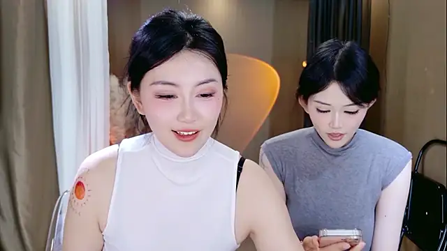 Banana-Milk69 Pertunjukan Webcam
