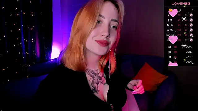 deboramoore élő XXX-chatje