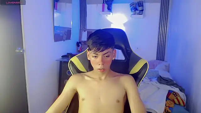 Liarr_ webcam show