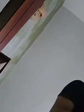 Top_and_bottom live XXX chat