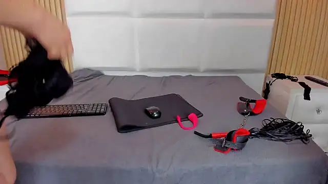 MedusaandPerseo's Live XXX Chat