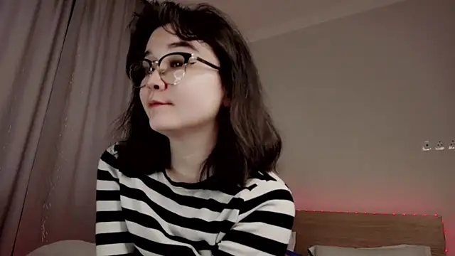 DazzlingFire's Live XXX Chat