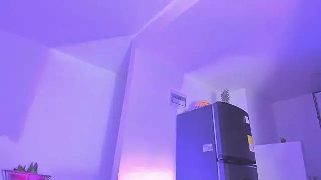 Chat XXX ao vivo de Coral_Princex