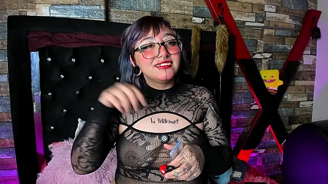 fresa_Wafflera Adlı Modelin Canlı XXX Sohbeti