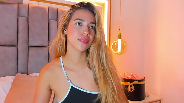 elianabrown Adlı Modelin Canlı XXX Sohbeti