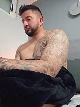 Pokazy przed kamerką – Drake_Smith1