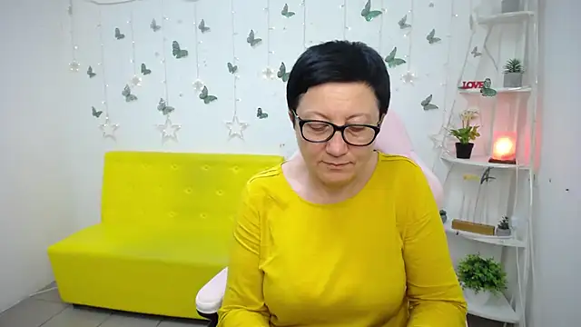 دردشة EmilyL0ve الجنسية المباشرة