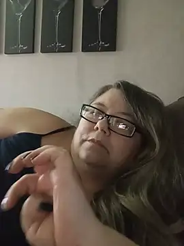 sex2 Adlı Modelin Canlı XXX Sohbeti