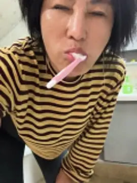 luckybaby666999のライブXXXチャット