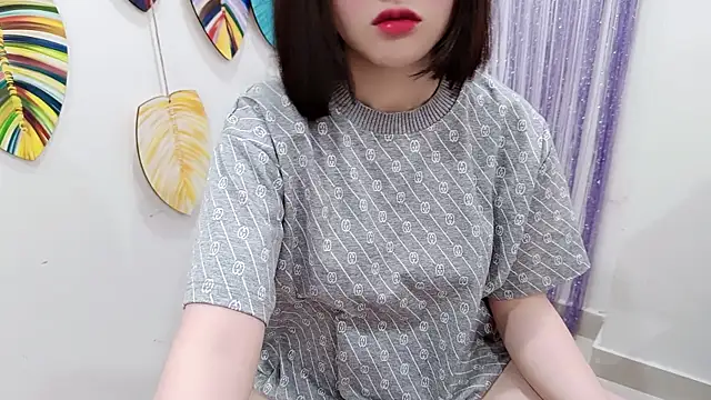 Ari-sweety Adlı Modelin Canlı XXX Sohbeti