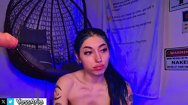 AriaVoss Chat XXX live