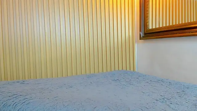 Annie_paradise17 élő XXX-chatje