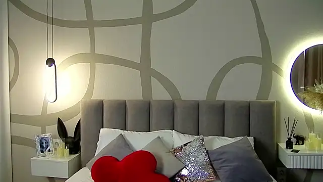 Show de WoW__JuliaBlonde na webcam