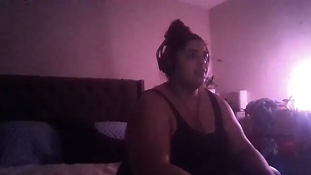 1n0nlythroat's Live XXX Chat