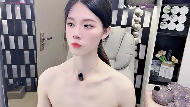 Yueyue-MM's Live XXX Chat