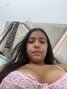 Czat XXX na żywo – Baby_morena12