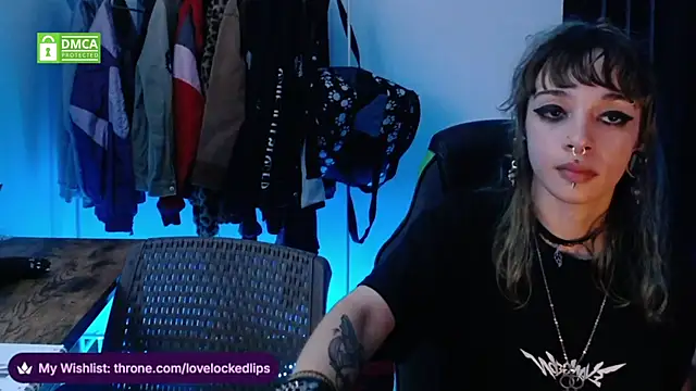 lovelockedlips Webcam-Show