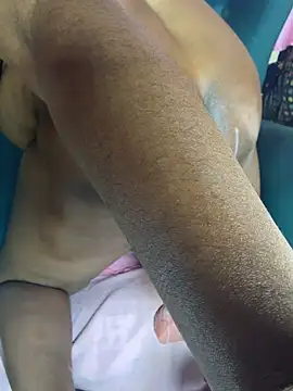 Hottywetsexy's Live XXX Chat
