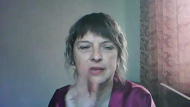 Show modela ElizabethGorden na web-kameri