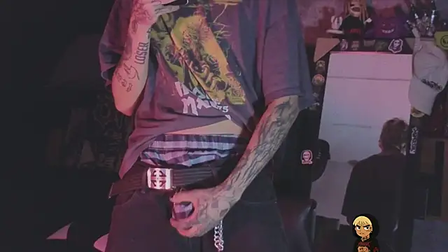AcidMilo – Naživo XXX chat