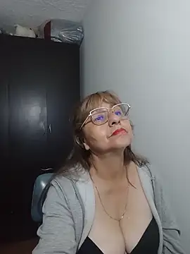 nicoltatiana_ Chat XXX in diretta