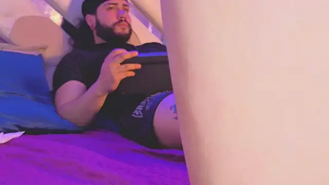 Benny_and_Mark: απευθείας συνομιλία ΧΧΧ