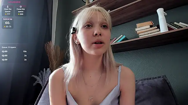 DelorisDetrich's Live XXX Chat