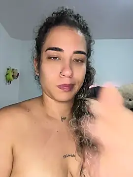 Chatroom XXX en direct de Melina-54