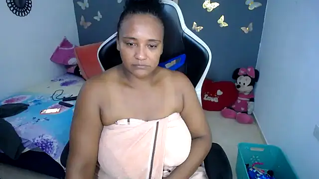 marysol83 网络视讯表演