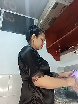 Chat XXX Live Emily_Rouse23