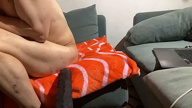 devote_schlampe00 Webcam-Show