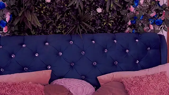 CherryMuse_'s Live XXX Chat