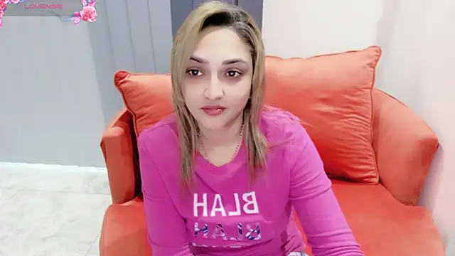 INDIANROMANCE's Live XXX Chat