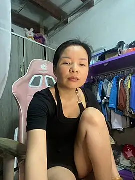 Chat XXX ao vivo de Ivy_Trix2