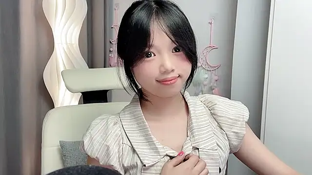 Yanys521 现场XXX聊天