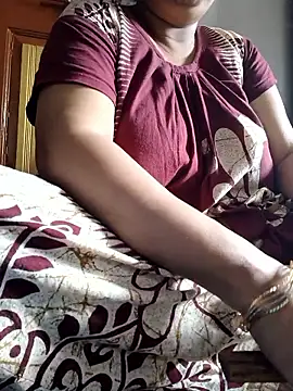 Yusra5's Live XXX Chat